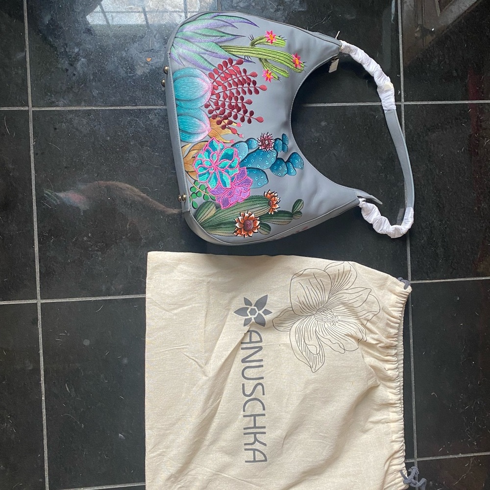 NWT Anuschka purse
